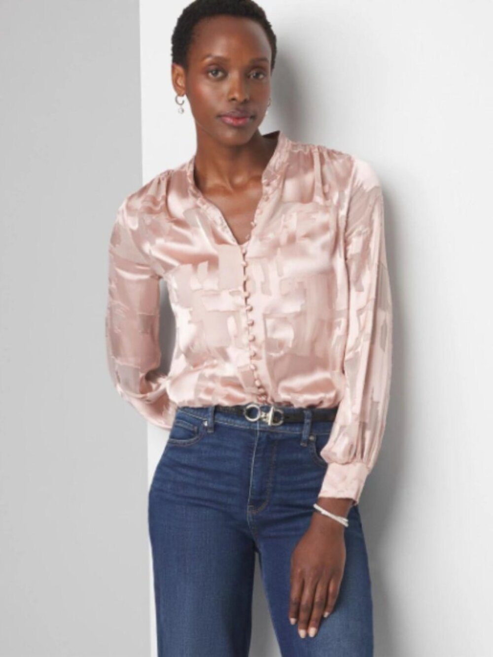 White House Black Market Dusty Pink Satin Jacquard Button Front Blouse